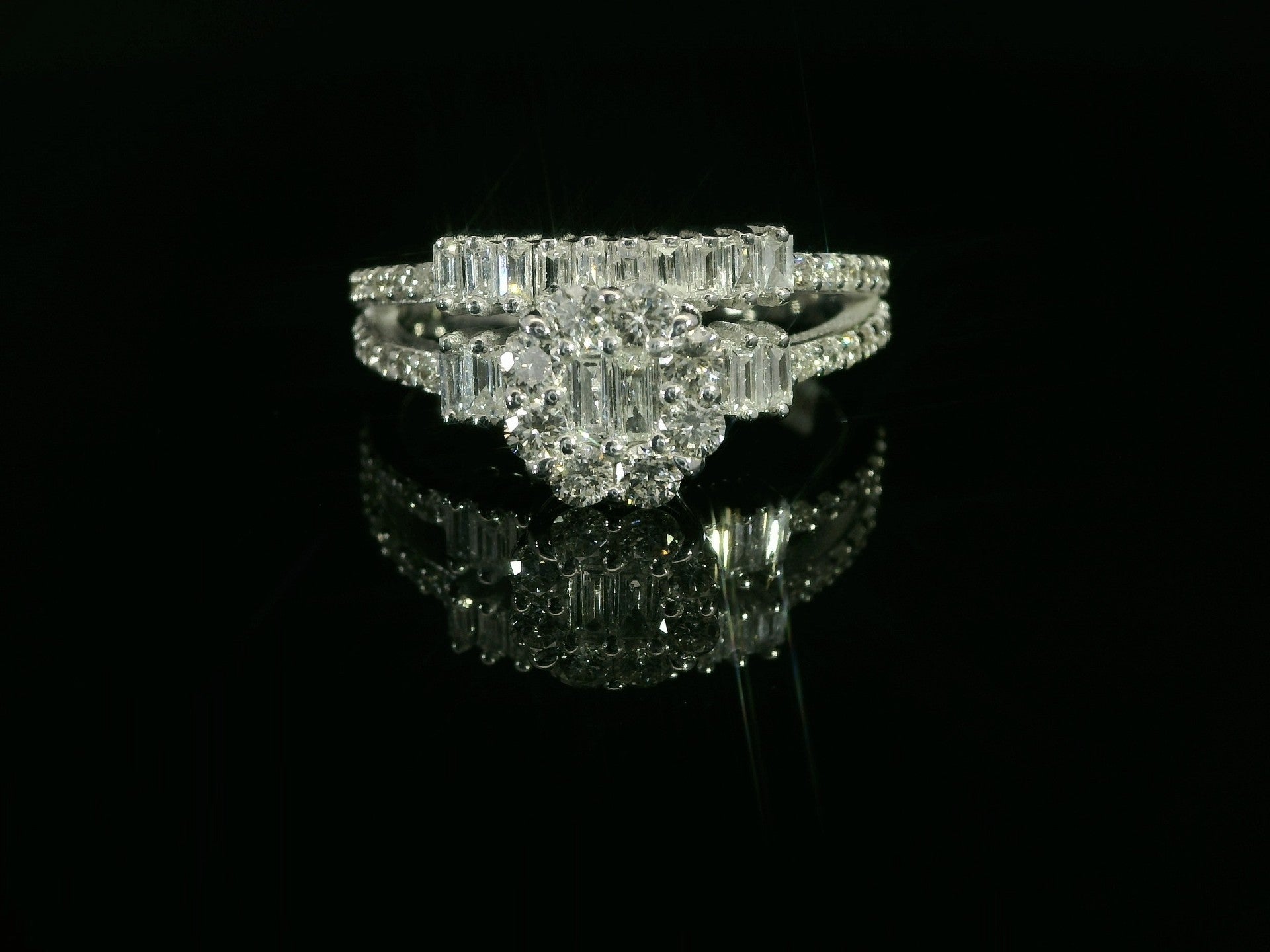 Linden Verlobungsring in 18 Karat - 750 Weissgold mit Diamanten - BYZ0005009