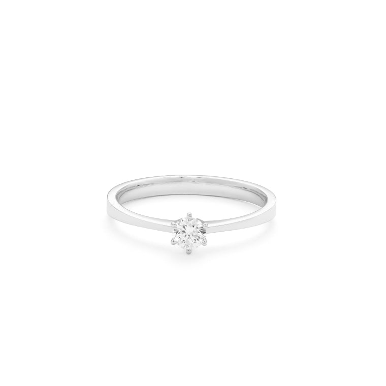 Facet Classic Solitär Ring in 750/18 Karat Weissgold