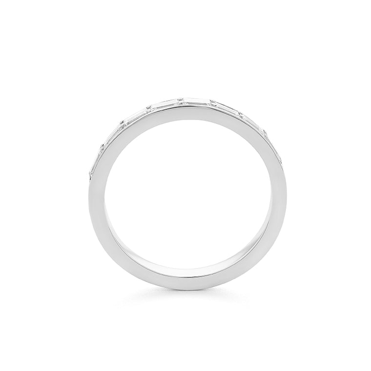 Facet Cnc Ring 18 Karat Weissgold Memoire Ring mit Baguette