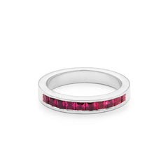 Facet Cnc Ring Halbgefasster Rubin Memoirering in 18 K Weissgold
