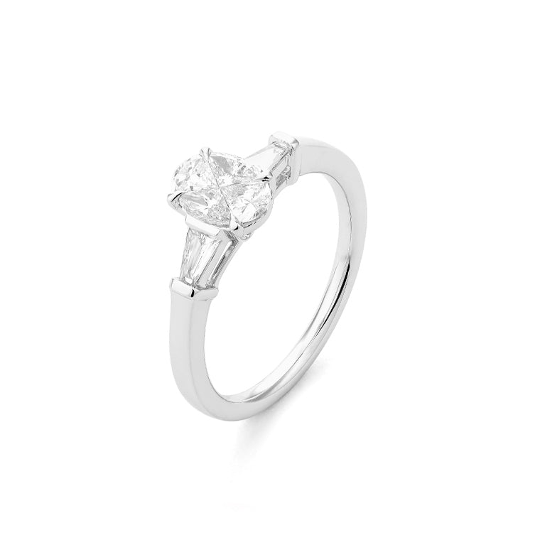 Facet D.Light 18 Karat Weissgold Trapez Ring mit Diamanten